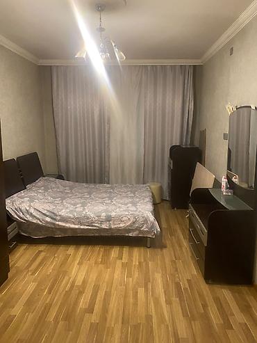 ev ilanı: Salam oglan otaq yoldasi axtarlir ev memar ecemide yerlesir metroya — 2