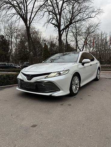 Toyota: Toyota Camry: 2018 г., 2.5 л, Автомат, Бензин, Седан — 1