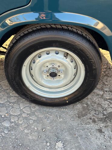 колпаки для дисков: VAZ (LADA) 2107: 1.7 l | 1997 il 23568 km Sedan