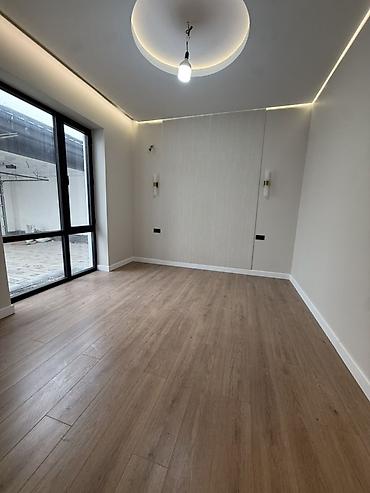 Продажа коттеджей и домов: 🏡ПРОДАЕТСЯ ОСОБНЯК 📍Арча-Бешик 🏠Площадь:200м² 🌿Участок:3сотки — 7