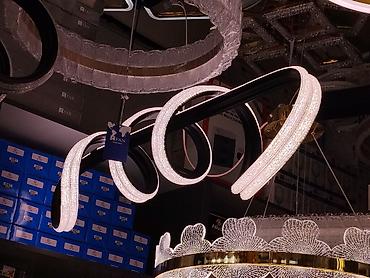 Люстры: Дизайнерская светодиодная подвесная люстра - Современный скульптурный — 1