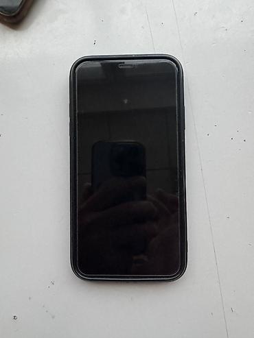 ıphone 13 pro max: IPhone 11, 64 GB, Barmaq izi, Face ID — 3