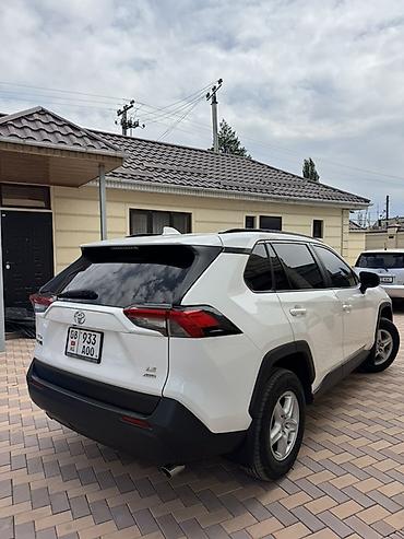 crown athlete 3 5: Toyota RAV4: 2019 г., 2.5 л, Автомат, Бензин, Кроссовер — 4
