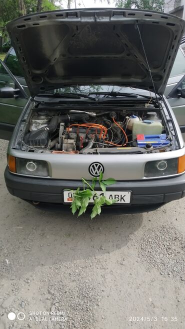 пассат в5 универсал: Volkswagen Passat: 1990 г., 1.8 л, Механика, Бензин, Универсал