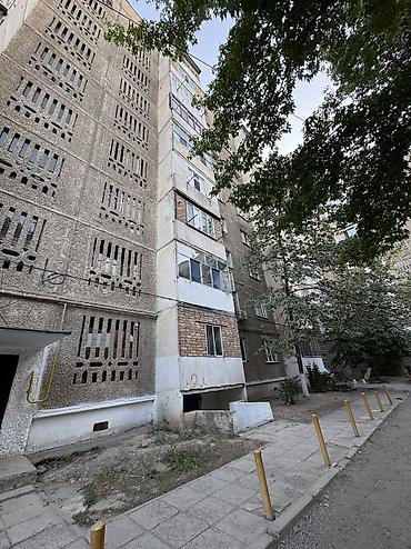 105 с7 мкр: 1 комната, 35 м², Аламедин-1 мкр 105 серия, 1 этаж, Старый ремонт — 1