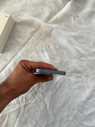ipad pro 2022: IPhone 14, Mavi, Face ID — 3