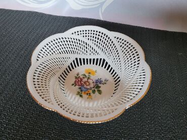 Činije: Bombonijera nova Cluj Napoka porcelan iz 70ih. Porcelanska rumunska — 5