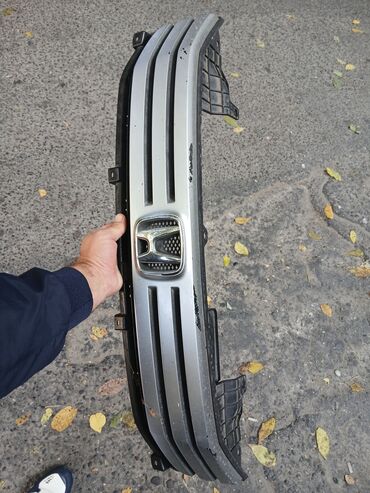 işlenmiş pencere: Məhsul: Honda ön radiator barmaqlığı (panjuru) Xüsusiyyətlər: -
