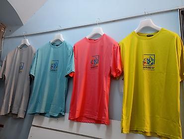 kişi geyimi: Futbolkalar — 4