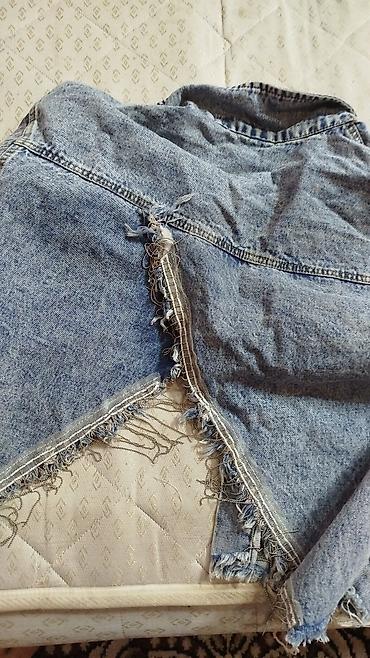 koja pencek: Məhsul: Cins gödəkcə Təsvir: - Klassik açıq-mavi denim materialdan. - — 2