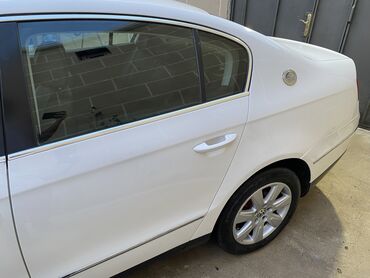 Volkswagen: Volkswagen Passat: 2 l | 2006 il Sedan — 5