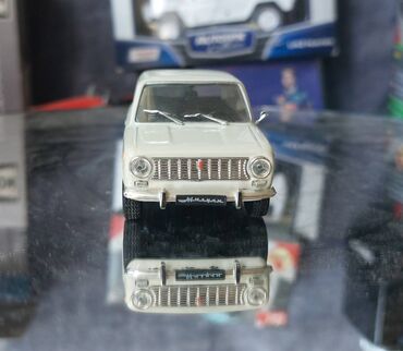 Avtomobil modelləri: VAZ, 1970 il, 1:43, Dəmir, Ödənişli çatdırılma — 9