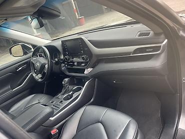 Toyota Highlander: 2022 г., 2.5 л, Автомат, Бензин, Кроссовер at lalafo.kg — 6 Toyota Highlander: 2022 г., 2.5 л, Автомат, Бензин, Кроссовер — 6