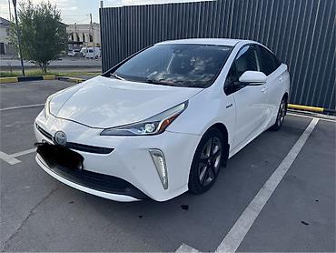 highlander 2017: Toyota Prius: 2019 г., 1.8 л, Автомат, Гибрид, Хэтчбэк — 3