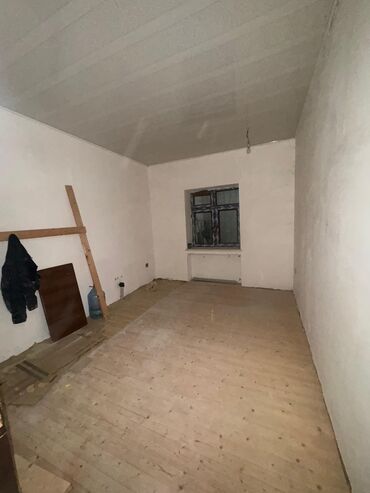 Həyət evləri və villaların satışı: 4 otaqlı, 152 kv. m, Kredit yoxdur, Orta təmir — 13