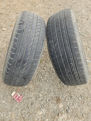 Ford: Məhsul: 2 ədəd yay/şəhər tipli minik avtomobili şini Xüsusiyyətlər: -