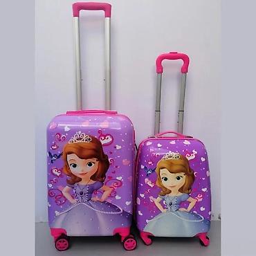 Rančevi, torbe i koferi: Dečiji set kofera sa motivom Sofije Prve, idealan za putovanja. Set — 4