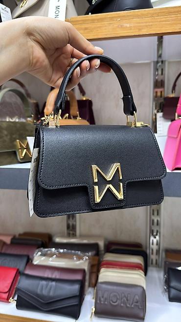 Torbe: Mini torba sa ručkom – model “M” logo - Struktura: kompaktna — 4