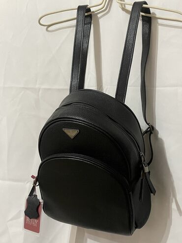 чёрный рюкзак: Рюкзак из натуральной кожи “BUTUN”рюкзак новый абсолютно 💯 Нам не