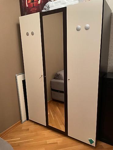 Uşaq mebeli: Uşaq/tennager otağı üçün mebel dəsti Tərkib: - İş stolu: geniş iş — 3
