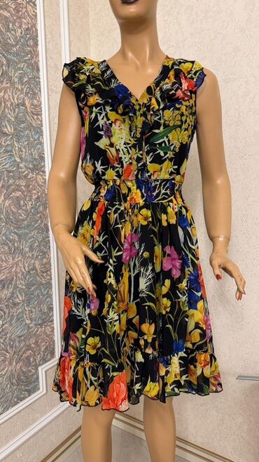 Kokteyl donlar: Zərif ziyafət geyimləri kolleksiyası - Model 1: Tünd bənövşəyi, tam — 42