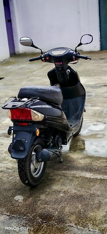 Mopedlər,skuterlər: Moon brand 1900 km — 2