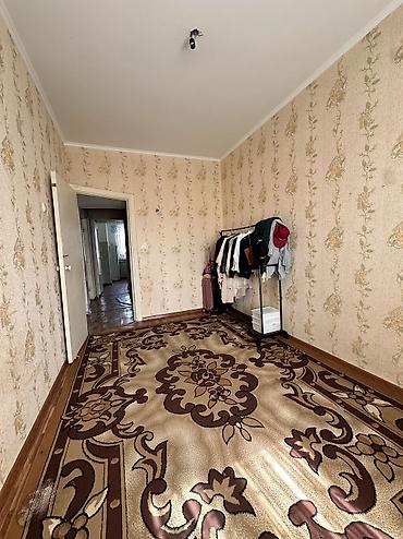 Продажа квартир: 3 комнаты, 65 м², 106 серия, 5 этаж, Готовая ПСО (под самоотделку) at lalafo.kg — 12 Продажа квартир: 3 комнаты, 65 м², 106 серия, 5 этаж, Готовая ПСО (под самоотделку) — 12
