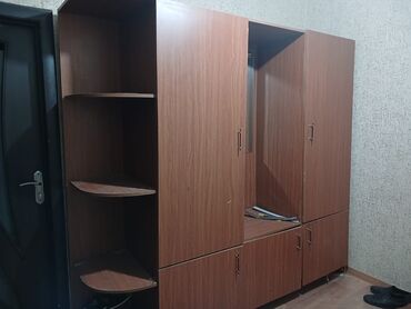 oboy evi sederek: İşlənmiş, Düz dolab, Dəhliz dolabı