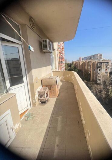 Uzunmüddətli kirayə mənzillər: 9-mikrorayonda Tərlan Şadlıq sarayının yanında 20 mərtəbəli binanın — 11