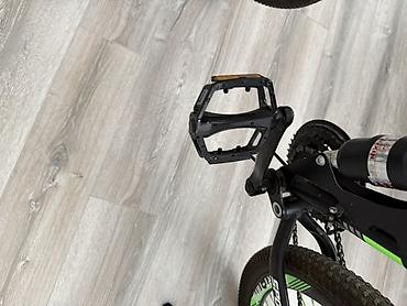 velosiped 2 ci əl: 26 lıqdır çox az müddət işlənmişdir heç bir problemi yoxdur üstündə — 6