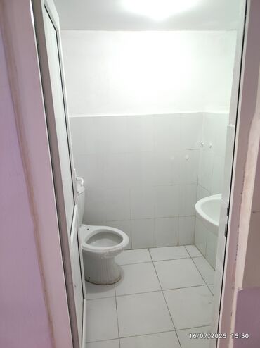 Həyət evləri və villaların satışı: M.Ə. Rəsulzadə qəs. 3 otaqlı, 100 kv. m, Orta təmir — 3