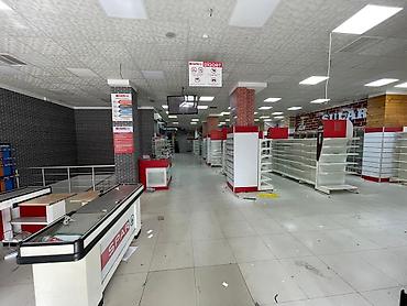 bakida tikis fabrikalari: 🔥 NƏRİMANOV RAYONUNDA GEDİŞ-GƏLİŞLİ ƏRAZİDƏ İÇİNDƏ ƏŞYALARI OLAN 760 — 2