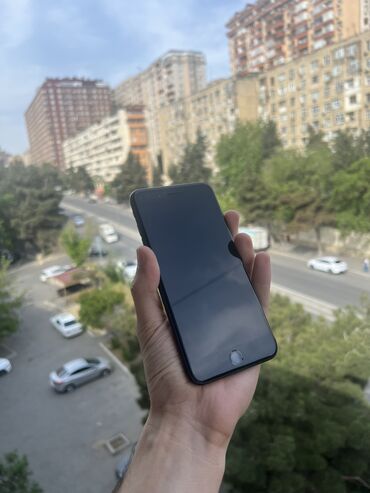 Apple iPhone: IPhone 7 Plus, 32 GB, Qara, Barmaq izi