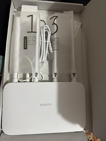 Xiaomi Mi Router 4A Gigabit 	•	Wi-Fi: AC1200, двухдиапазонный 	•	2.4
