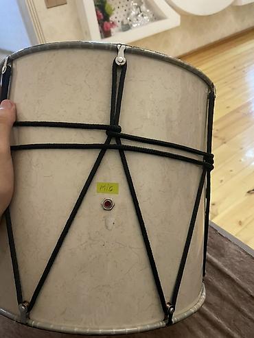 saksafon aleti: Nagara (konsert ölçülü) – elektro çıxışlı - Korpus: silindrik, açıq — 3