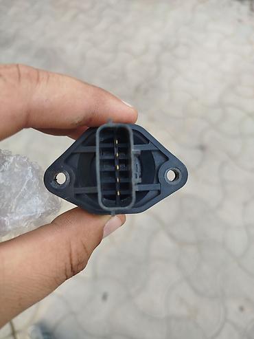 Датчик массового расхода воздуха (ДМРВ/MAF) -Продам воздухомер от