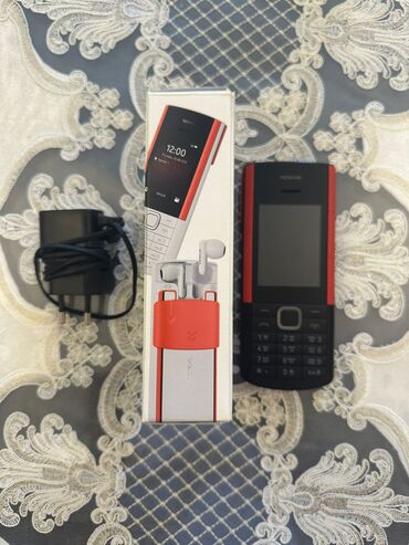 сотовый телефон fly ts113: Nokia Xl