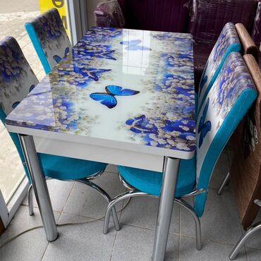 стол переговоров: Metbex ucun stol stul destlerinin bir bawa anbardan satiwini heyata