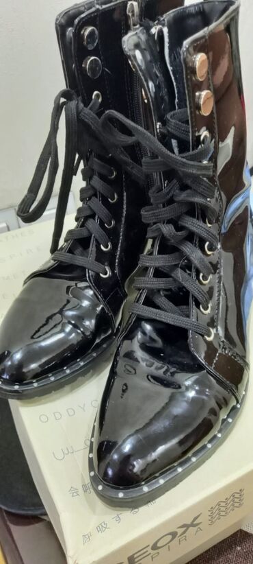 ботиночки новые: Размер: 37, цвет - Черный, Новый