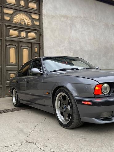 бампер e39: BMW 520: 1991 г., 2.5 л, Механика, Бензин, Седан — 6