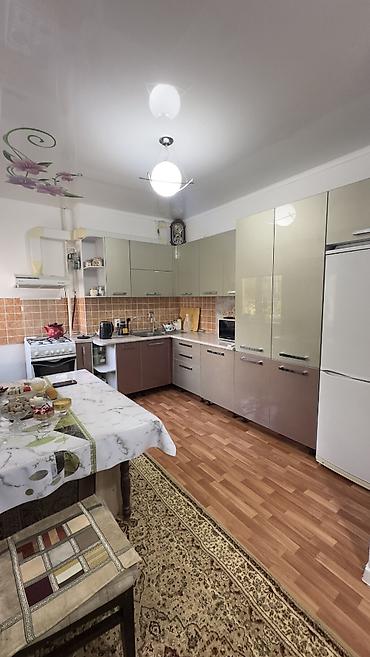 Продажа квартир: 2 комнаты, 67 м², 3 этаж — 13