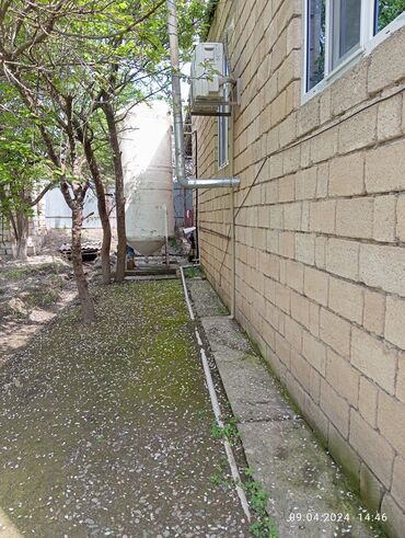 Otaqların satışı: Satılır: Təmirli.Samir marketin yani.Hamam ayaqyolu evde yerləşir.Evin — 12