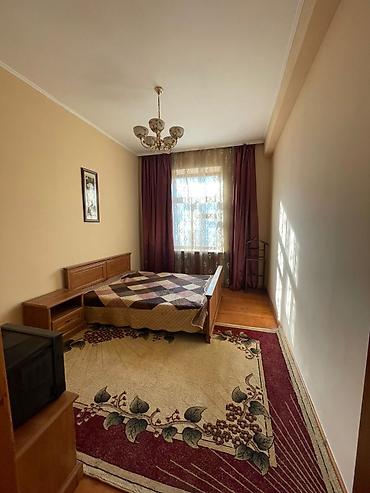 red centr: 3 комнаты, 75 м², Филармония Сталинка, 1 этаж — 2
