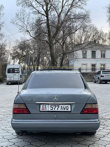 Mercedes-Benz: Mercedes-Benz E-Class: 1993 г., 2.8 л, Автомат, Бензин, Седан — 6