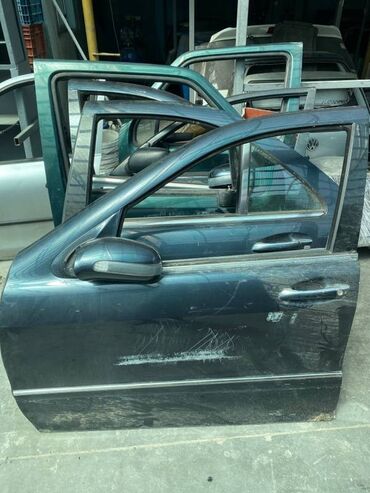 Другие автозапчасти: Дверь Mercedes-Benz S-CLASS W220 3 2000 (б/у) КУЗОВНЫЕ ДЕТАЛИ -