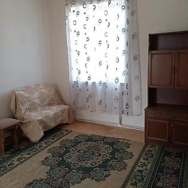 Həyət evləri və villalar: Yeni Suraxanı qəsəbəsində həyət evi kirayə. Plan: - Giriş pilləkənli — 7