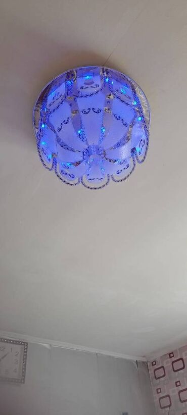 led güzgü: Led Çılçıraq, 4 və daha çox lampa