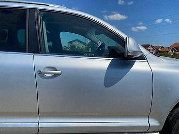 los re: VRATA ZA VOLKSWAGEN TOUAREG | Prednja desna vrata za Touareg 2008 — 1