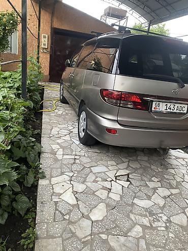200: Toyota Previa: 2004 г., 2 л, Механика, Дизель, Минивэн — 6