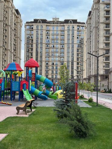 тц бишкек парк: 4 комнаты, 190 м², Элитка, 3 этаж, ПСО (под самоотделку)